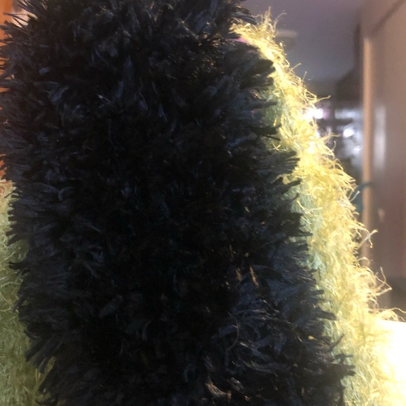 Croft&Barrow Soft faux mink Scarf - Picture 3 of 5